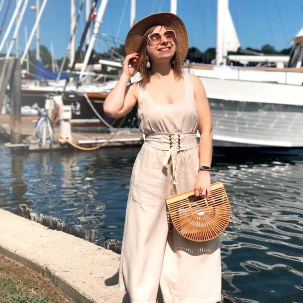 Meet your Posher, Марина